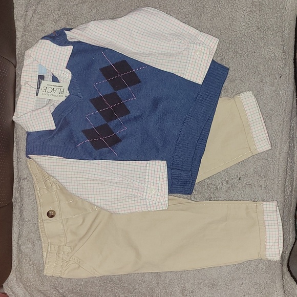 Children's Place 2 Piece Baby Boy Outfit NWT Size 9-12 Months - Picture 1 of 5